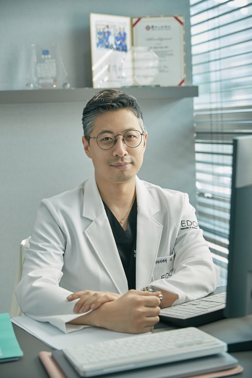 이담외과 김현규3.jpg